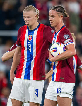Erling Braut Haaland and Thelo Aasgaard of Norway