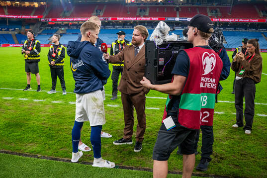 Martin Ødegaard and Erling Braut Haaland of Norway speaks