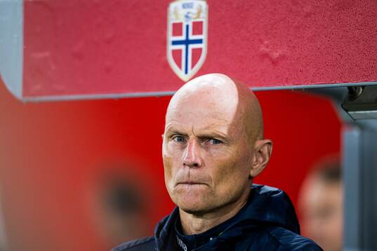 Head coach Ståle Solbakken of Norway