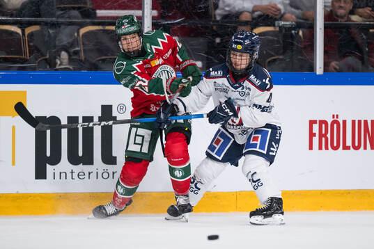 Frölundas Andrea Dalen och Linköpings Tako Hitosato