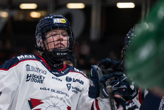 Linköpings Sara Hjalmarsson jublar