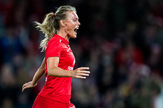 Ingrid Stenevik of Brann celebrates