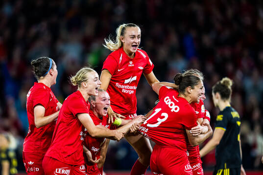 Ingrid Stenevik of Brann celebrates