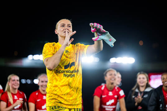 Selma Panengstuen of Brann celebrates