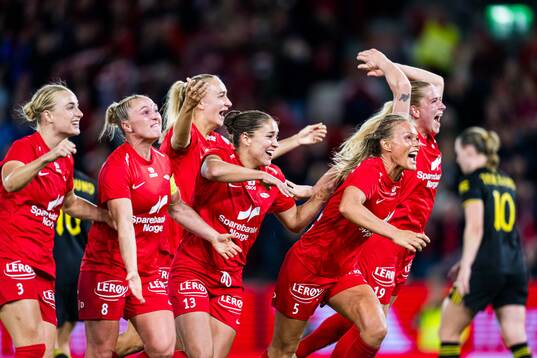 Ingrid Stenevik of Brann celebrates