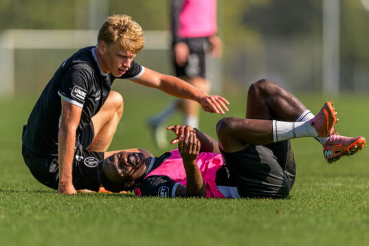 Gustaf Bruzelius och Xavier Odhiambo