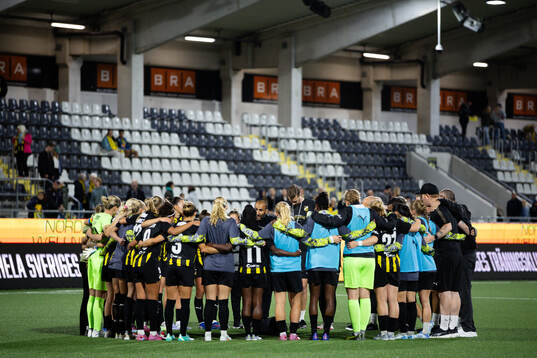 Players and staff of Häcken gathered