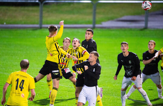 IFK Hässleholm anfaller i matchen i div. 2 mellan IFK