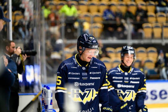 HV71s Andreas Borgman