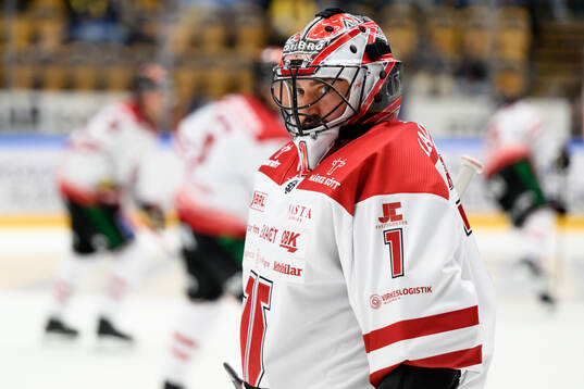 Örebros målvakt Jhonas Enroth  ishockeymatchen i SHL