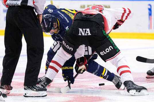 HV71s Linus Lindström