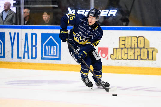 HV71s Linus Lindström