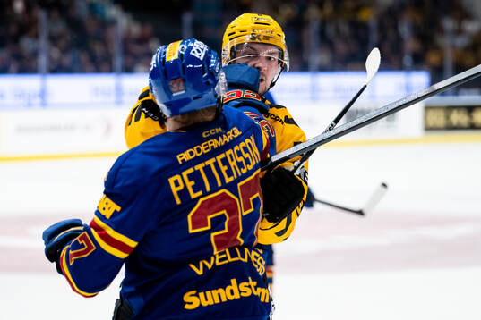 Djurgårdens Jesper Pettersson och Skellefteås Oliver