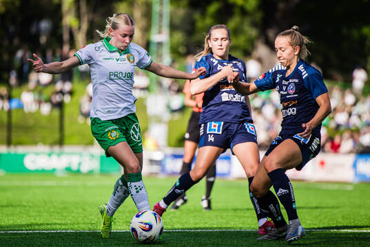 Hammarbys Emilie Joramo och Linköpings Sara Eriksson