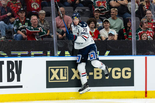 Linköpings Fredrik Karlström jublar