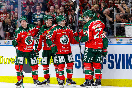 Frölundas Arttu Ruotsalainen jublar