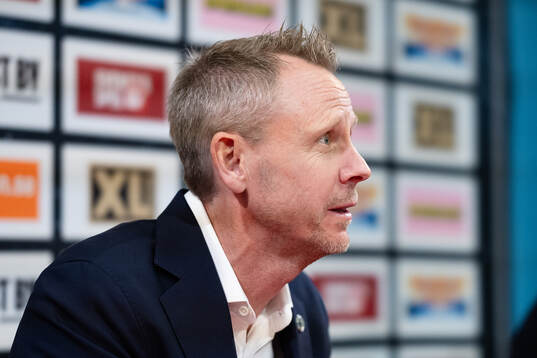 Frölundas tränare Robert Ohlsson på presskonferensen