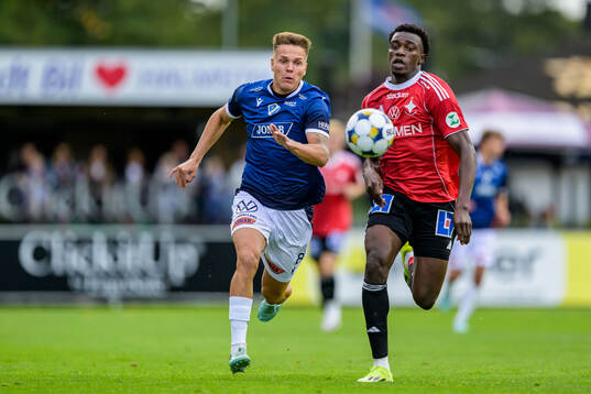 Halmstads Niilo Mäenpää och IFK Norrköpings Abdoulie