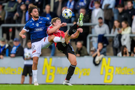 Halmstads Rocco Ascone och IFK Norrköpings Alexander