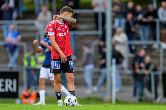 IFK Norrköpings Arnor Traustason deppar