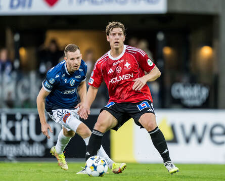 Halmstads Gisli Eyjolfsson och IFK Norrköpings Alexander