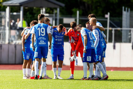 Oddevolds spelare laddar för match