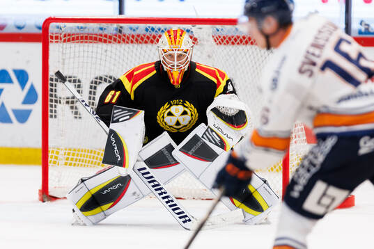 Brynäs målvakt Collin Delia