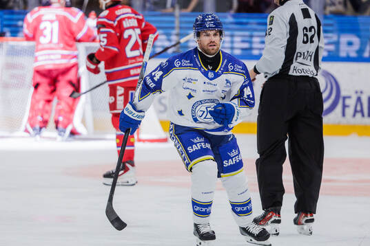 Leksands Oskar Lang jublar