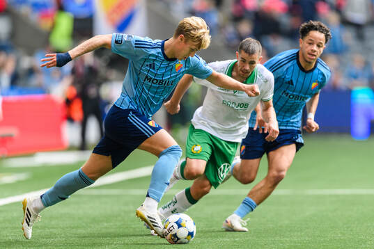 Djurgårdens Theo Bergvall och Mikael Anderson och