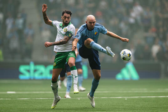 Hammarbys Nahir Besara och Djurgårdens Marcus Danielson