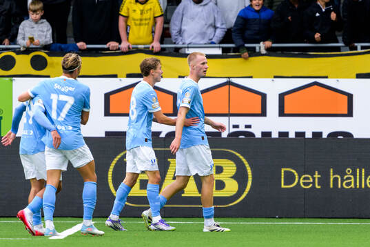 Malmö FFs Daniel Gudjohnsen jublar