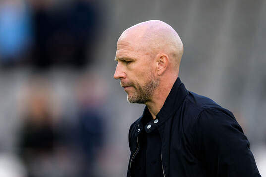 Malmö FFs huvudtränare Henrik Rydström  deppar