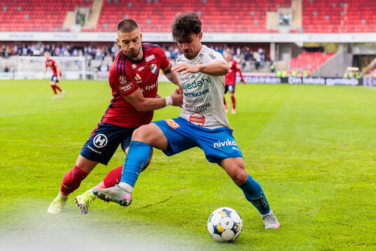 Östers Vladimir Rodic och Värnamos Mohammad Alsalkhadi