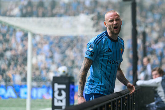 Djurgårdens Adam Ståhl reagerar