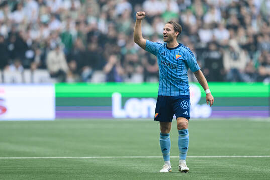 Djurgårdens Daniel Stensson jublar