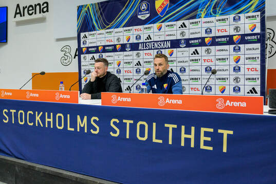 Hammarbys tränare Kim Hellberg  och Djurgårdens tränare