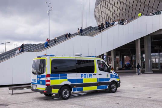 En polisbil utanför 3Arena