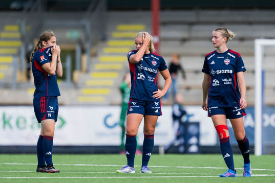 Rosengårds Maja Johansson, Tilde Björklund och Thea