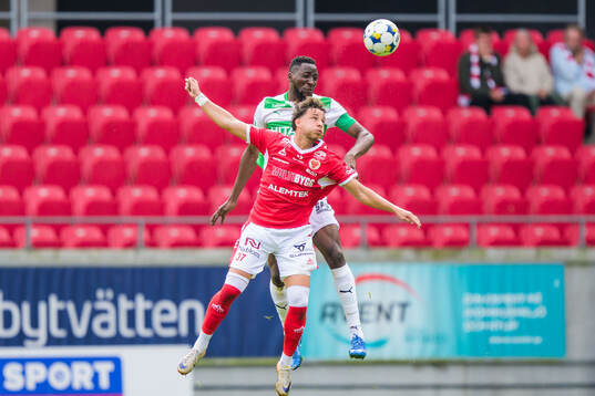 Västerås Frederic Nsabiyumva och Kalmars Tomas Kalinauskas