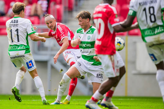 Kalmars Tomas Kalinauskas gör här 1-1