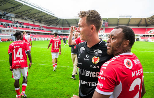Kalmars målvakt Jakob Kindberg och Abdussalam Magashy