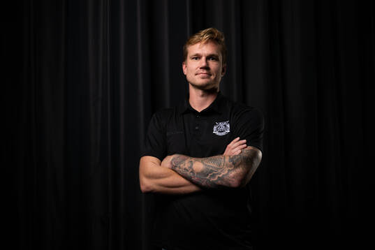 Moras Tobias Ekberg poserar för ett porträtt