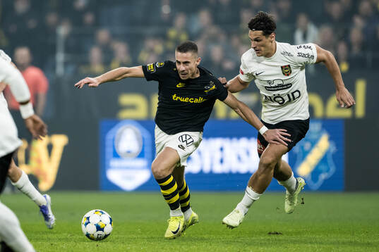 AIKs Dino Besirovic och Brommapojkarnas Kevin Ackermann