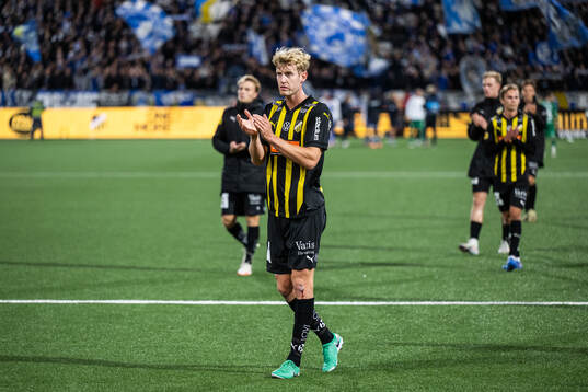 Häckens Filip Helander deppar
