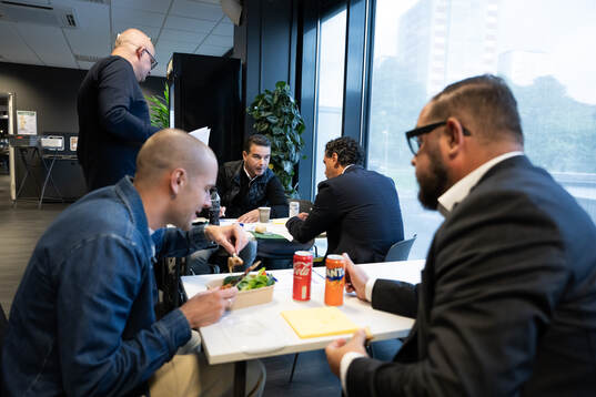MAX expert, Nordin Gerzic, programledare Tommy Åström och