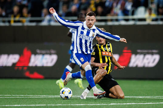 IFK Göteborgs Tobias Heintz och Häckens Silas Andersen