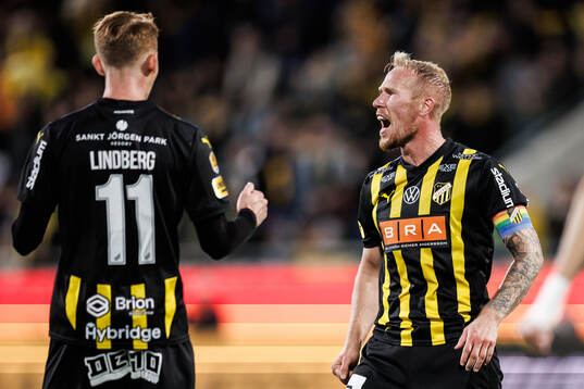 Häckens Mikkel Rygaard Jensen jublar