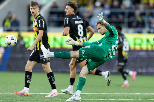 IFK Göteborgs målvakt Elis Bishesari