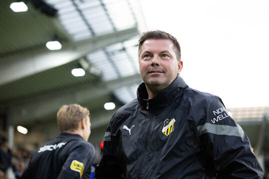 Häckens tränare Jens Gustafsson