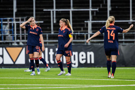 Djurgårdens Therese Åsland deppar